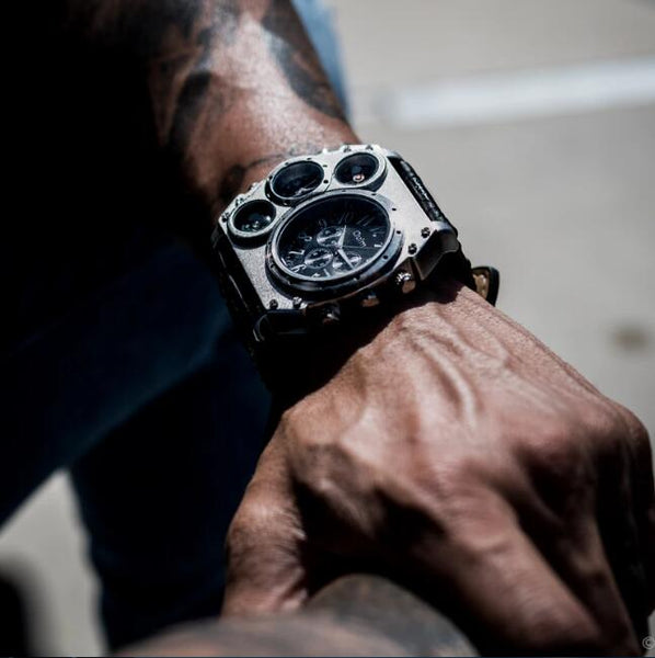 SWING MILITARY WATCH