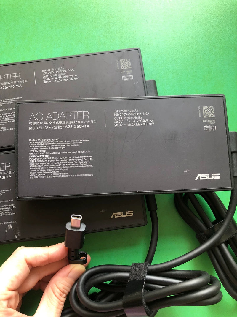 250W Original A25-250P1A AC Adapter For ASUS ROG Zephyrus Duo (2026) GX651 GX651AR-SR071X Laptop Power Supply Charger
