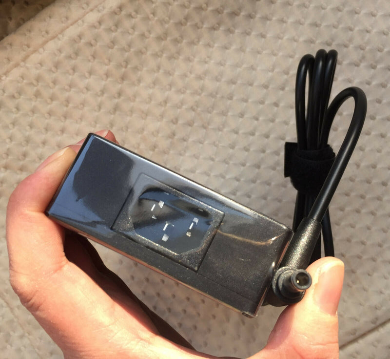 Original ASUS ROG Zephyrus M15 GU502LV-AZ057T AC Adapter ADP-230GB BP 230W