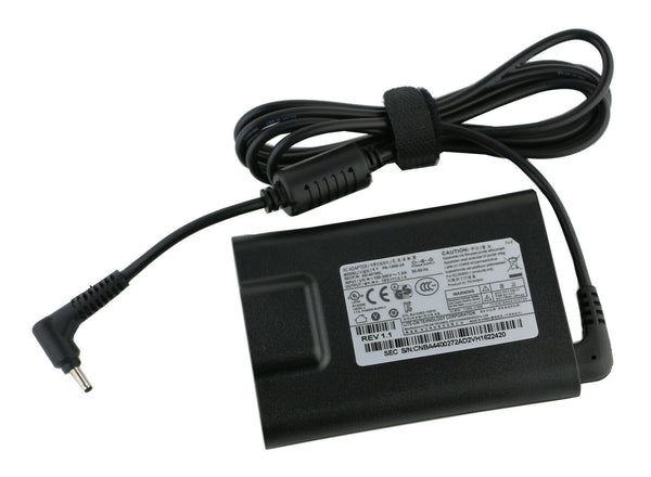 NEW GENUINE Orginal 2.1A AC Adapter Charger For Samsung NP730XBE NP730QCJ-K02US Power Cord