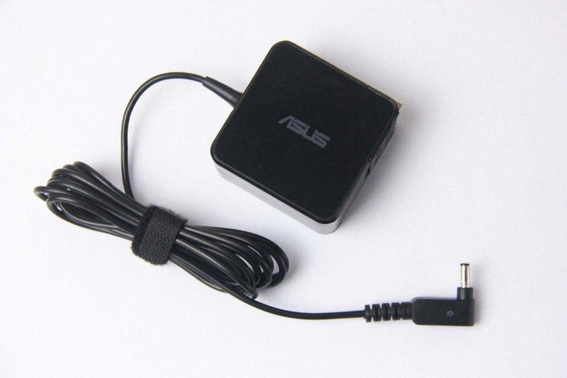 New Genuine Charger Asus VivoBook 14 X403FA X403FA-EB021T AC Adapter Charger 45W