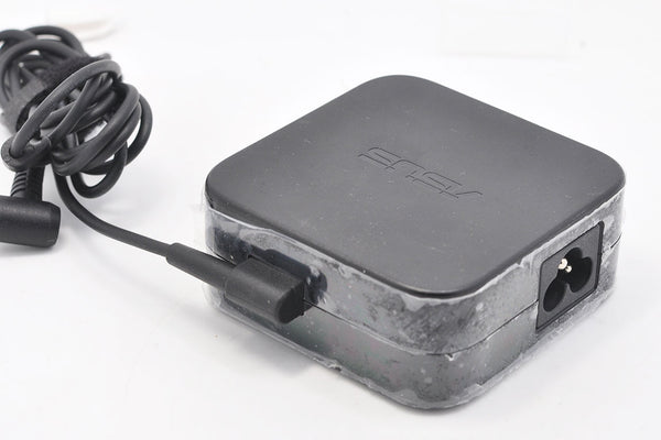 Original Genuine 65W AC Adapter Charger For ASUS Q552UB Q552UB-BHI7T14 Q552UB-BHI7T12 Charger