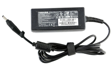 NEW Original Toshiba Portege Z930-105 Z930-S9311 AC Adapter Charger 19V 2.37A 45W