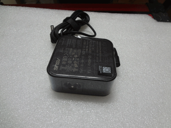 NEW 65W Charger MSI Modern 14 A10M-1029 PA-1650-48 Original OEM AC Adapter