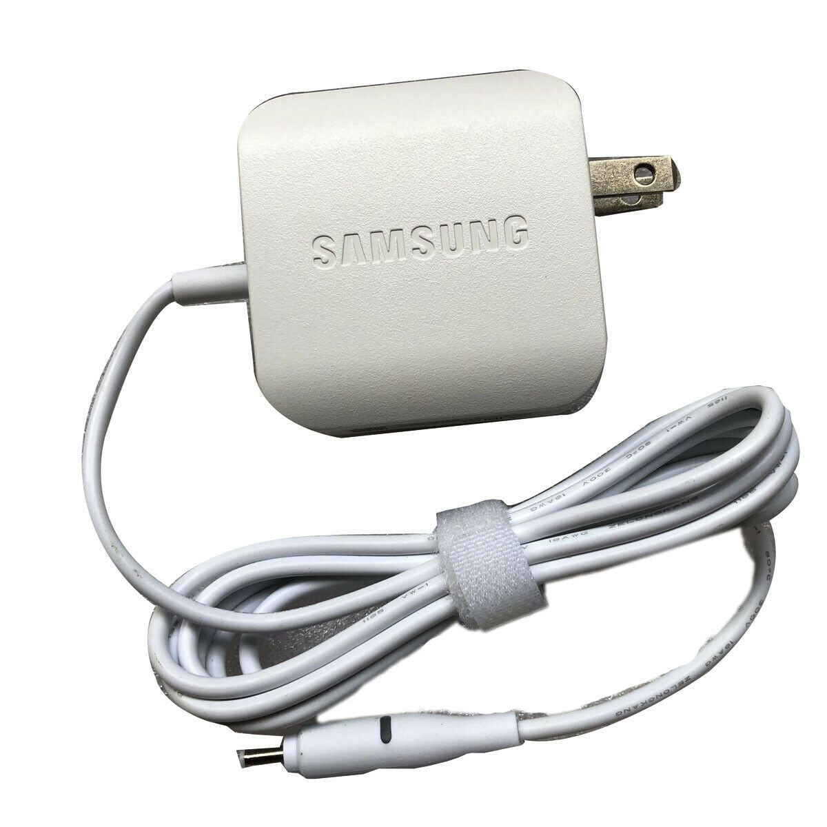 Genuine 45W Samsung AC Adapter Charger For Samsung 5 535U3C 535U3C-A02 535U3C-A01
