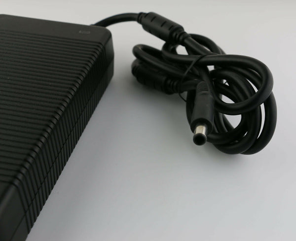 Original 19.5V 16.9A 330W AC Power Adapter Charge For Dell Alienware M17 R4 2021 RTX 3070 Charger